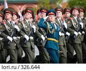 На военном параде Победы 9 мая 2008 года в Москве на Красной площади. Прохождение войск Российской армии. Редакционное фото, фотограф Алексей Бок / Фотобанк Лори