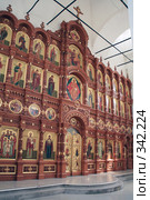 Иконостас Воскресенского собора г. Лух , работы Палехских мастеров (2008 год). Редакционное фото, фотограф Igor Lijashkov / Фотобанк Лори