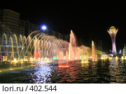 Фонтан Ночью (2008 год). Редакционное фото, фотограф Никончук Алексей / Фотобанк Лори