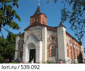 Лютеранская церковь Святого Иоанна Крестителя в деревне Губаницы (2007 год). Стоковое фото, фотограф Илекс / Фотобанк Лори