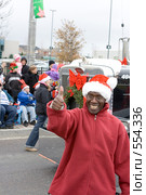 Участник ежегодного Santa Fest парада, 9 Ноября , 2008 Vaughan, Онтарио, Канада. Редакционное фото, фотограф Игорь Киселёв / Фотобанк Лори