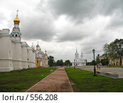 Вид на площадь Вологодского Кремля. Редакционное фото, фотограф Самохвалов Артем / Фотобанк Лори