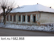 Старый заброшенный дом. Стоковое фото, фотограф nikolay uralev / Фотобанк Лори
