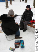Уличный художник за работой (2009 год). Редакционное фото, фотограф Инна Козырина (Трепоухова) / Фотобанк Лори