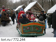 Масленица. Катание на лошадях (2009 год). Редакционное фото, фотограф Gagara / Фотобанк Лори