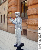 Человек-автомат (2009 год). Редакционное фото, фотограф Наталья Лукина / Фотобанк Лори