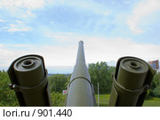 Ствол пушки, направленный в небо. Стоковое фото, фотограф Александр  Буторин / Фотобанк Лори