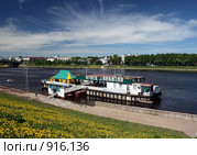 Плавучий ресторан "Купец Никитин". Тверь (2009 год). Редакционное фото, фотограф Екатерина Воякина / Фотобанк Лори