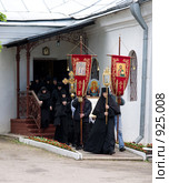 Псков. Снетогорский монастырь. Праздник Вознесения Господня (2009 год). Редакционное фото, фотограф Михаил Котов / Фотобанк Лори