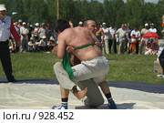 Борьба курэш, праздник сабантуй (2009 год). Редакционное фото, фотограф Талдыкин Юрий / Фотобанк Лори