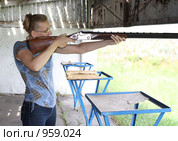 Стрельба из спортивного ружья МЦ8 (2009 год). Редакционное фото, фотограф Татьяна Мельникова / Фотобанк Лори