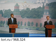 Президенты России и США Дмитрий Медведев и Барак Обама (2009 год). Редакционное фото, фотограф Михаил Ворожцов / Фотобанк Лори