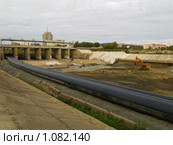 Реконструкция дамбы на реке Тобол. Стоковое фото, фотограф Andrey M / Фотобанк Лори