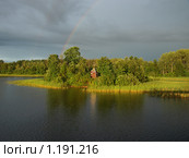 Маленькая часовня на острове (2009 год). Редакционное фото, фотограф Самойлова Екатерина / Фотобанк Лори