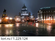 Исаакиевская площадь. Санкт-Петербург (2009 год). Редакционное фото, фотограф Александр Алексеев / Фотобанк Лори