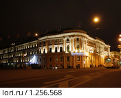 Дом Чичерина в Санкт Петербурге ночью (2008 год). Редакционное фото, фотограф Корчагина Полина / Фотобанк Лори