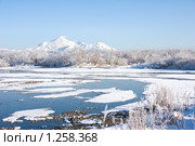 Зимний пейзаж с вулканом  Авачинским. Камчатка. Стоковое фото, фотограф Ирина Игумнова / Фотобанк Лори