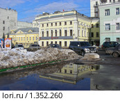Москва. Улица Большая Полянка. Городской пейзаж (2009 год). Редакционное фото, фотограф lana1501 / Фотобанк Лори