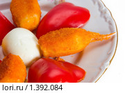 Легкий и питательный завтрак, приготовленные полуфабрикаты - крабовое мясо. Стоковое фото, фотограф Бузун Максимилиан / Фотобанк Лори