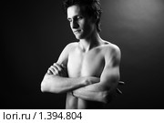 Молодой обнаженный мужчина. Студийное фото. Стоковое фото, фотограф Майер Георгий Владимирович / Фотобанк Лори