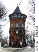 Владимир. Водонапорная башня (2010 год). Редакционное фото, фотограф Gagara / Фотобанк Лори