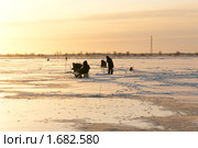 Рыбаки на реке, утро. Стоковое фото, фотограф Алексей Ширманов / Фотобанк Лори