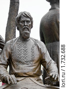 Памятник "Гусляры" в городе Йошкар-Оле. Фрагмент (2010 год). Редакционное фото, фотограф Людмила Ожиганова / Фотобанк Лори