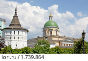 Крепостная башня и Троицкий собор в Свято-Даниловом монастырен (2010 год). Стоковое фото, фотограф Виктор Тараканов / Фотобанк Лори