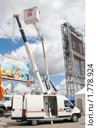 Автогидроподъемник компании "SAFE Technology" (2010 год). Редакционное фото, фотограф Журавлев Андрей / Фотобанк Лори