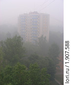 Москва. Вид на Головинский район. Смог (2010 год). Стоковое фото, фотограф lana1501 / Фотобанк Лори