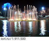 Фонтан на площади - Сандански, Болгария (2009 год). Стоковое фото, фотограф Алексей Стоянов / Фотобанк Лори
