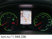 Московский международный автомобильный салон 2010. Спутниковая система ГЛОНАСС, встроенная в приборную панель "Лада-Приора" Редакционное фото, фотограф Алексей Зарубин / Фотобанк Лори