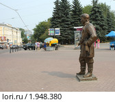 Скульптура на Большой Покровке в Нижнем Новгороде (2010 год). Редакционное фото, фотограф Корчагина Полина / Фотобанк Лори