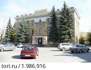 Административное здание в городе Берёзовском Свердловской области (2010 год). Редакционное фото, фотограф Людмила Банникова / Фотобанк Лори