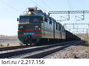 Товарный поезд (2010 год). Редакционное фото, фотограф Михаил Иванов / Фотобанк Лори