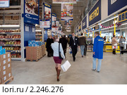 Торговые залы супермаркета (2010 год). Редакционное фото, фотограф Валерий Шилов / Фотобанк Лори