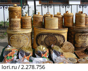 Уличная торговля. Суздаль (2010 год). Редакционное фото, фотограф lana1501 / Фотобанк Лори