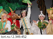 Дарья Зуева, Илья Викторов и Екатерина Семенова (2011 год). Редакционное фото, фотограф Архипова Екатерина / Фотобанк Лори