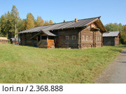 Дом в деревне. Стоковое фото, фотограф Шемякин Евгений / Фотобанк Лори