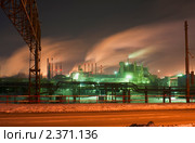 Ночной вид на Челябинский металлургический комбинат (2011 год). Стоковое фото, фотограф Евгений Пархаев / Фотобанк Лори