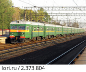 Пригородный электропоезд, Москва, Окт.ж.д. (2010 год). Редакционное фото, фотограф Юрий Акимов / Фотобанк Лори
