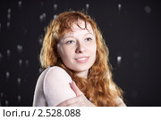 Девушка под дождем. Стоковое фото, фотограф Яна Королёва / Фотобанк Лори