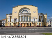 Здание театра  им. Ф.Волкова. Ярославль (2011 год). Редакционное фото, фотограф Наталья Волкова / Фотобанк Лори