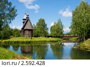 Кострома. Церковь Спаса Всемилостивого из с. Фоминское на речке Игуменка (2010 год). Редакционное фото, фотограф ElenArt / Фотобанк Лори