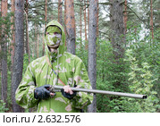Охотник в маскхалате. Стоковое фото, фотограф Александр Романов / Фотобанк Лори