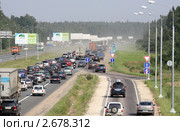 Пробка на шоссе (2011 год). Редакционное фото, фотограф Дмитрий Куш / Фотобанк Лори