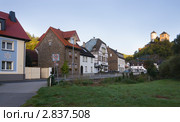 Германия. Альтенау. Замок Burg Are осенним утром. (2011 год). Редакционное фото, фотограф Владимир Чинин / Фотобанк Лори