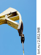 Подвеска штока нефтяного насоса. Стоковое фото, фотограф Александр Романов / Фотобанк Лори