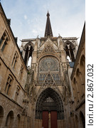 Руанский собор (Rouen Cathedral). Город Руан. Нормандия. Франция (2011 год). Стоковое фото, фотограф E. O. / Фотобанк Лори