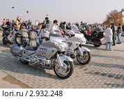 Байкерская тусовка "Смотряк" на Воробьёвых горах (2011 год). Редакционное фото, фотограф Алёшина Оксана / Фотобанк Лори